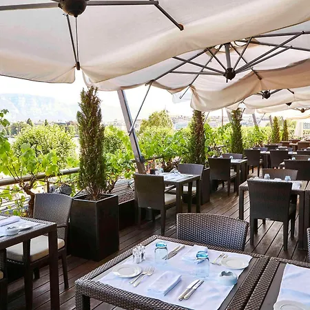 Fairmont Grand Hotel 5*